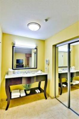 фото отеля Hampton Inn & Suites Moreno Valley