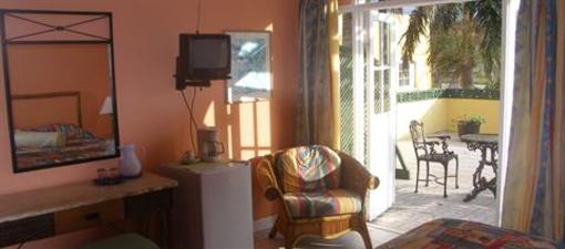 фото отеля Royal Reef Hotel Montego Bay