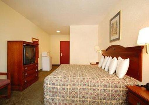 фото отеля Econo Lodge Downtown Omaha