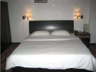 фото отеля Fangcun HuaDi Plaza Hotel