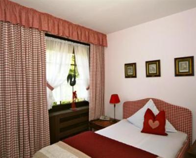 фото отеля Hotel-Restaurant Haus Kuckenberg