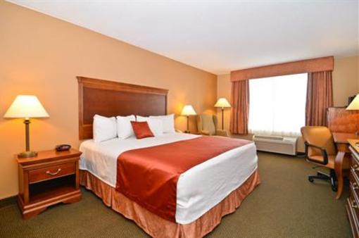 фото отеля Best Western Plus Independence Inn & Suites
