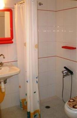 фото отеля Livadi Apartments