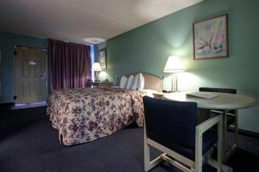 фото отеля America's Best Value Inn Clearwater Florida
