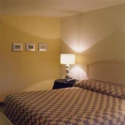 фото отеля Golden Palms Inn & Suites