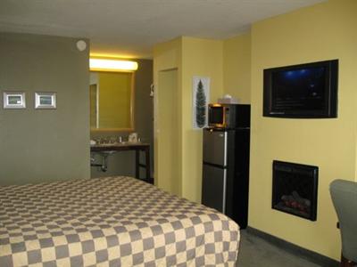 фото отеля Golden Palms Inn & Suites