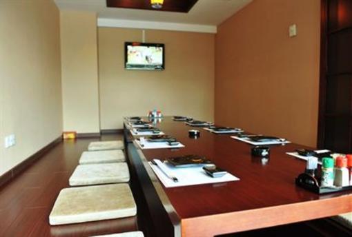 фото отеля Western Coast Garden Hotel