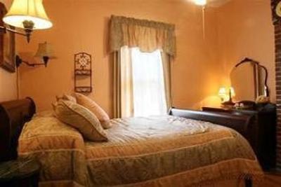 фото отеля Sweetwater Branch Inn