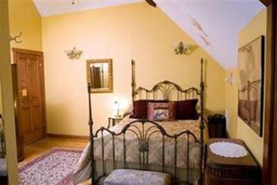 фото отеля Sweetwater Branch Inn