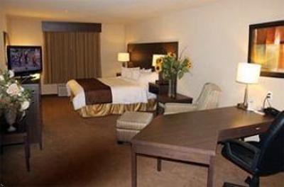 фото отеля BEST WESTERN PLUS Saint John Hotel & Suites
