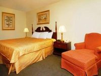 Quality Inn & Suites Ozark
