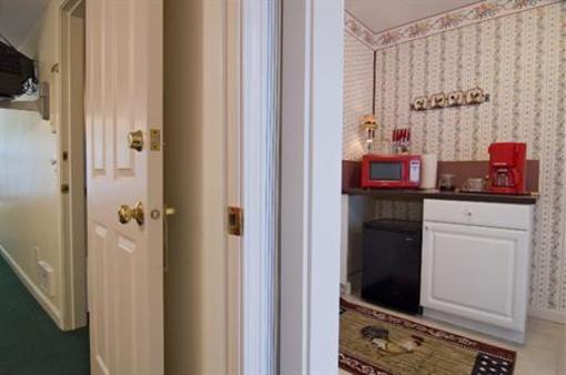 фото отеля Inn at Rooster Hill
