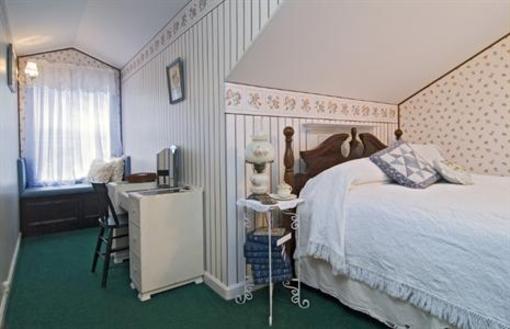 фото отеля Inn at Rooster Hill