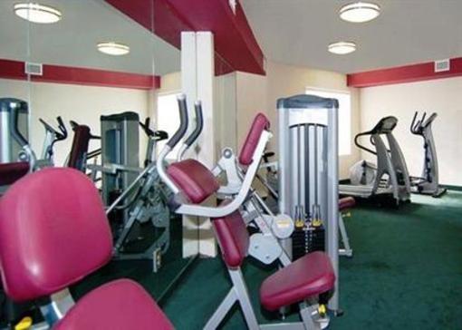 фото отеля Comfort Inn Airport Flint