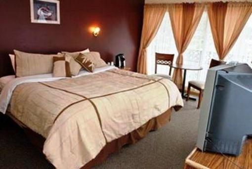 фото отеля Piccadilly Motel