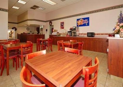 фото отеля Econo Lodge Effingham