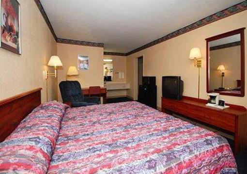 фото отеля Econo Lodge Effingham