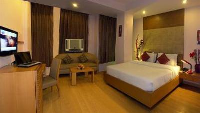 фото отеля Crest Inn Hotel New Delhi