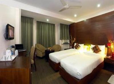 фото отеля Crest Inn Hotel New Delhi