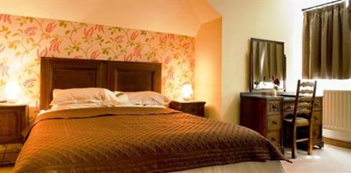 фото отеля True Lovers Knot Hotel Blandford Forum