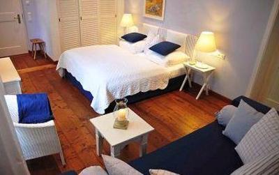 фото отеля Hotel Garni Föhrenhof Farchant
