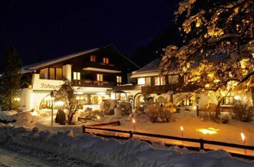 фото отеля Hotel Garni Föhrenhof Farchant