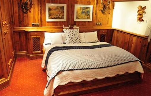 фото отеля Hotel Garni Föhrenhof Farchant