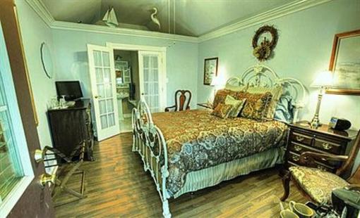 фото отеля Pomegranate House & Cottages