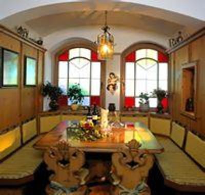 фото отеля Lerch Hotel St. Johann im Pongau