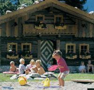 фото отеля Lerch Hotel St. Johann im Pongau