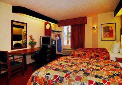 фото отеля Sleep Inn Busch Gardens Tampa