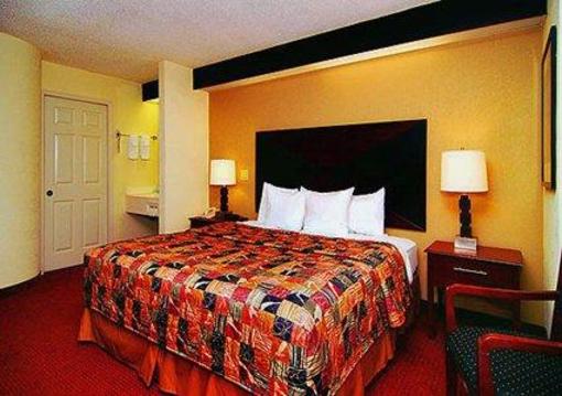 фото отеля Sleep Inn Busch Gardens Tampa