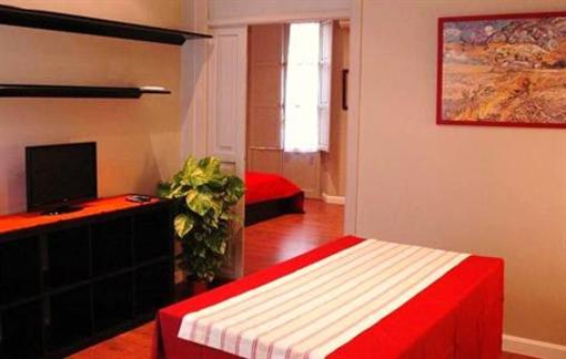 фото отеля Apartamentos Junto a la Giralda