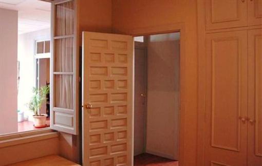 фото отеля Apartamentos Junto a la Giralda