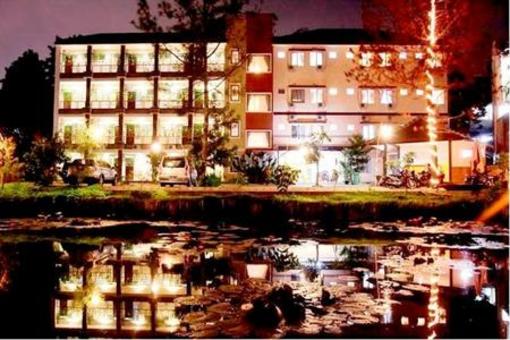 фото отеля Lotus Hotel Bandung