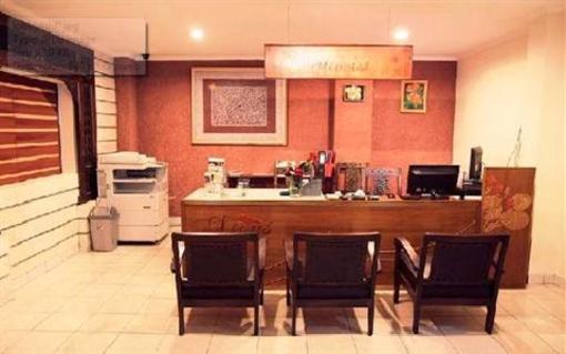 фото отеля Lotus Hotel Bandung