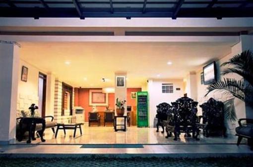 фото отеля Lotus Hotel Bandung