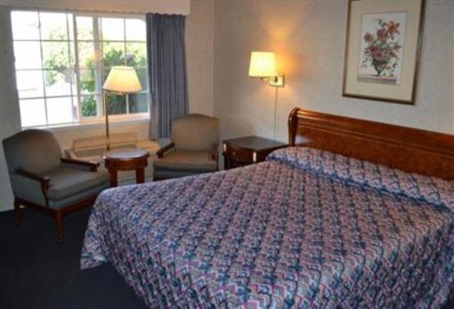 фото отеля Discovery Inn Seaside (California)