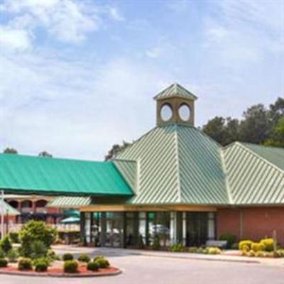 фото отеля Days Inn South Petersburg