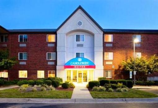 фото отеля Hawthorn Suites by Wyndham Greensboro