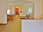 фото отеля Holiday Inn Express Hotel & Suites Ponca City