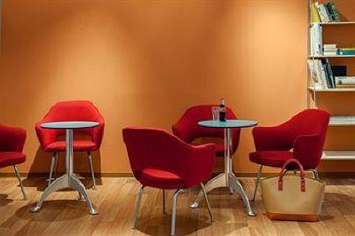фото отеля Ibis Berlin Neukoelln
