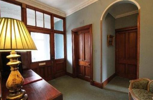 фото отеля Prestwick Guest House
