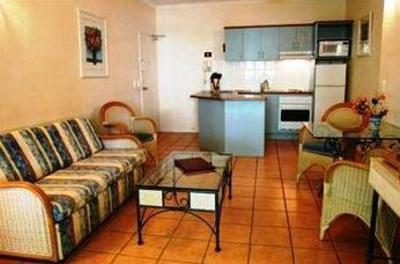фото отеля Tropic Sands Apartments