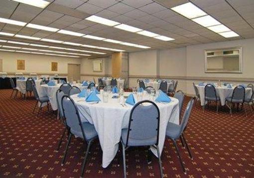 фото отеля Quality Inn & Suites Hendersonville