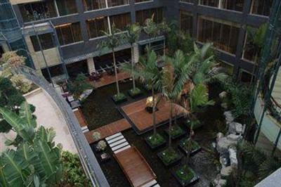 фото отеля Wellton International Hotel