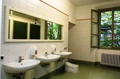 фото отеля Student's Hostel della Ghiara