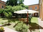 фото отеля Student's Hostel della Ghiara