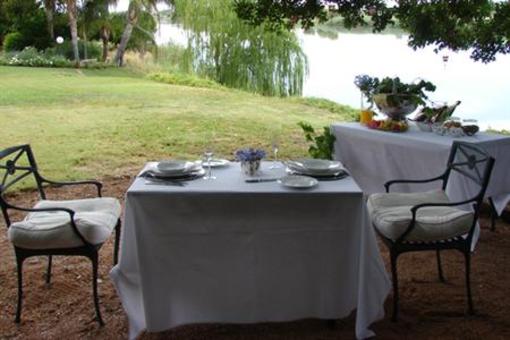 фото отеля River Place Guest House