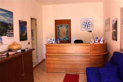 фото отеля Hotel Residenziale Isola Rossa